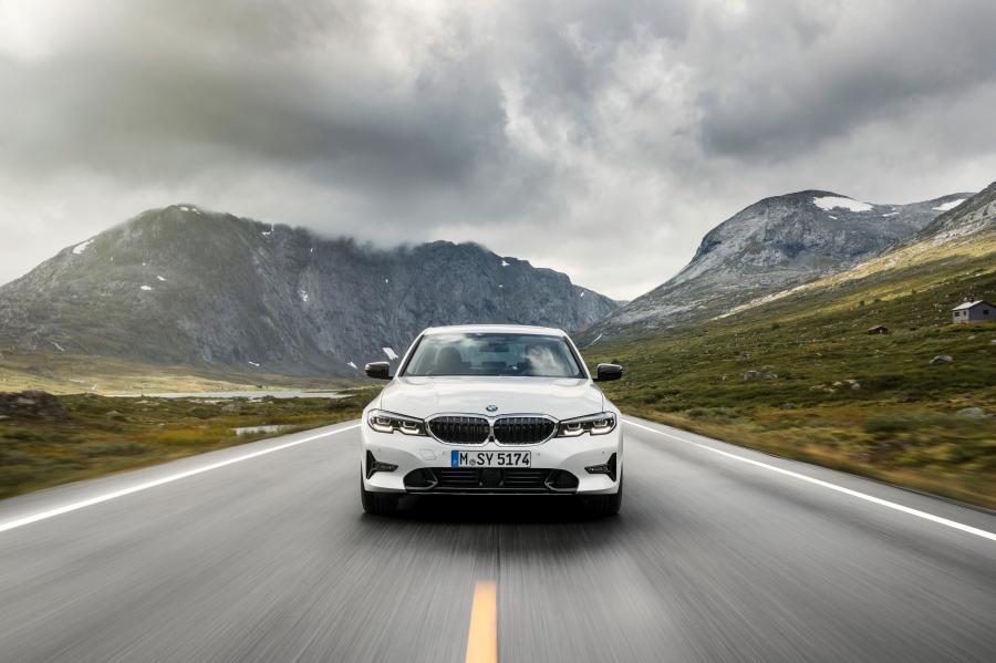  BMW 320d Sport Line (G20) 2019 года  (WW) (фото 6 из 311)